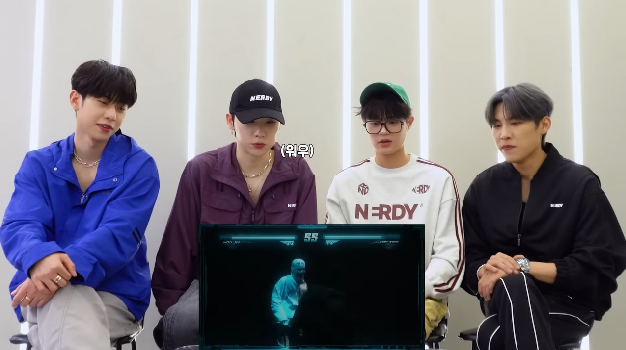 AB6IX 전웅 wearing PS086-1N